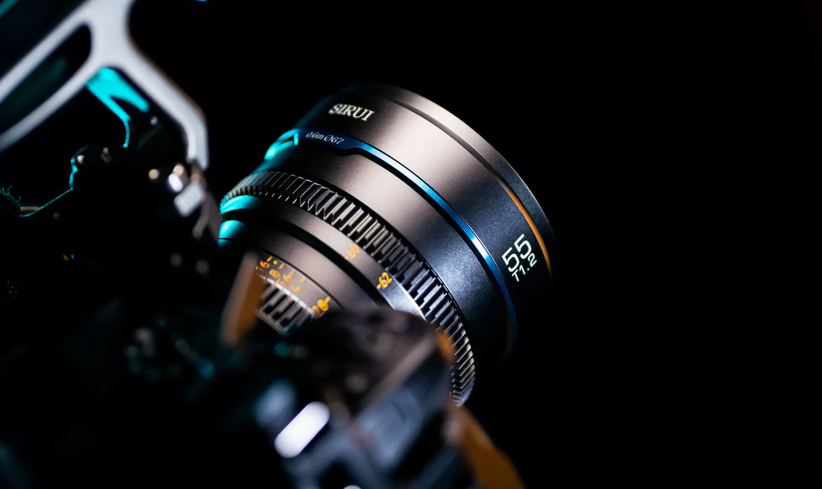 B Ware SIRUI Night Walker T1.2 S35 Cine Lens Series - Image 9