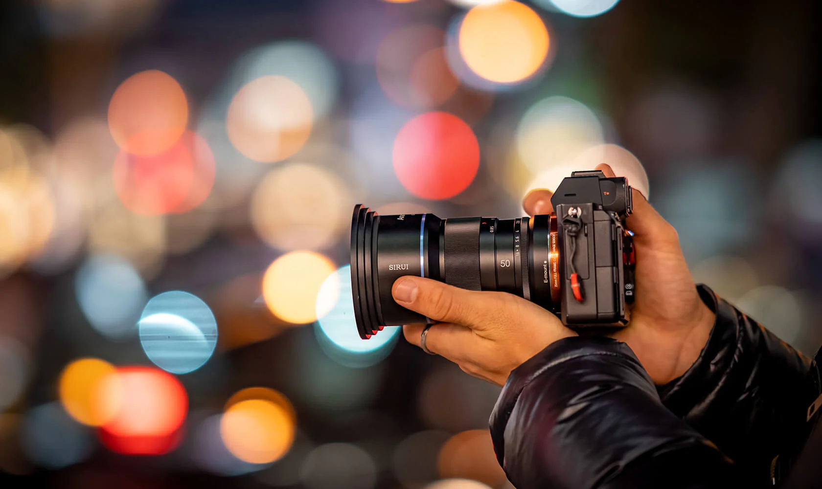 B Ware SIRUI 50mm F1.8 1.33x APS-C Anamorphic Lens - Image 10