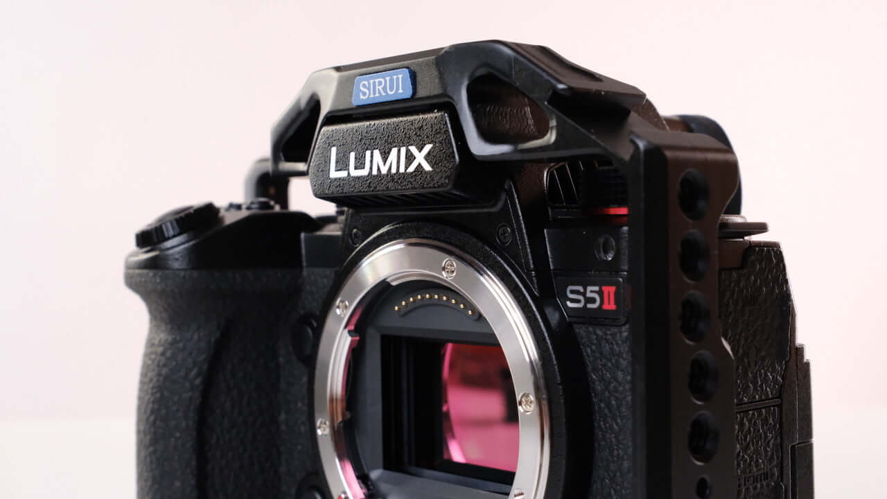 SIRUl Full Camera Cage for Panasonic LUMIX S5II/S5IIX/G9II - Image 9